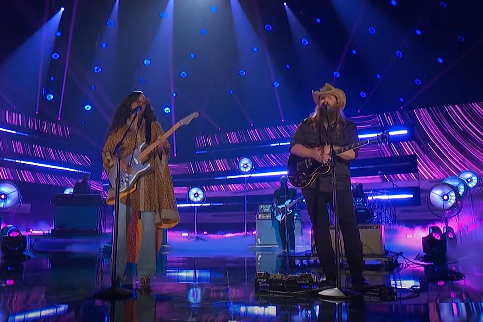 Chris Stapleton, H.E.R.’s 2021 CMT Music Awards Performance Is Understated, But So Good [Watch]