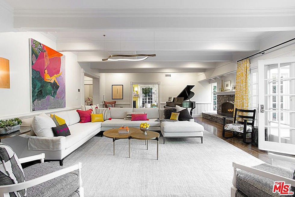 kelly clarkson los angeles mansion pictures