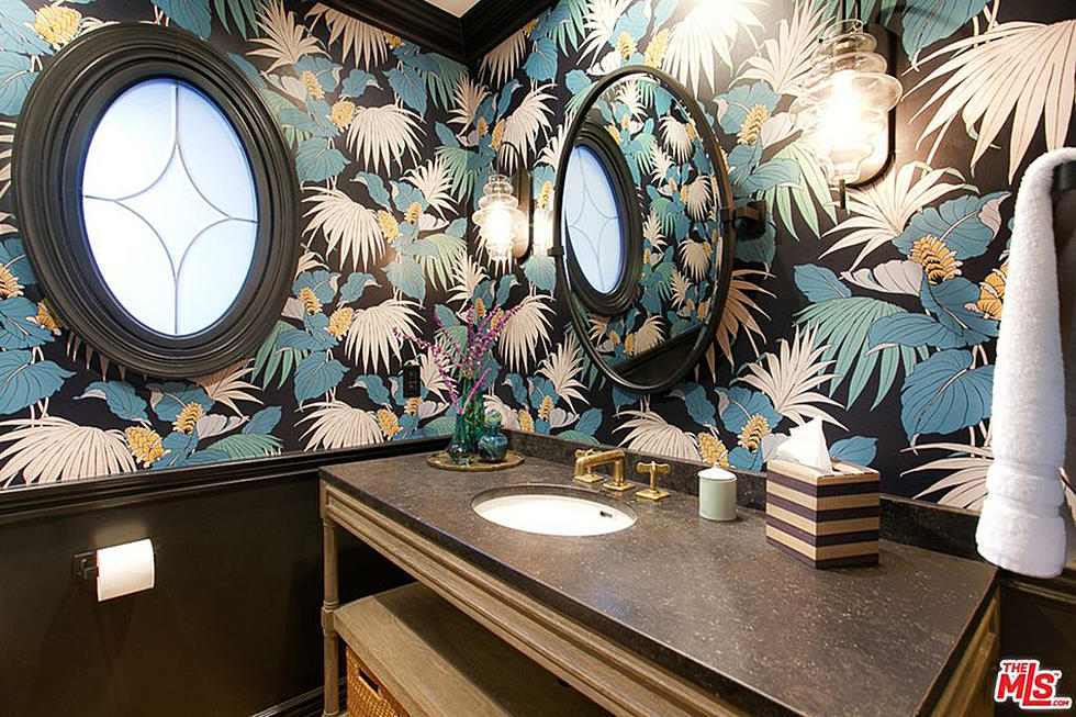 kelly clarkson los angeles mansion pictures