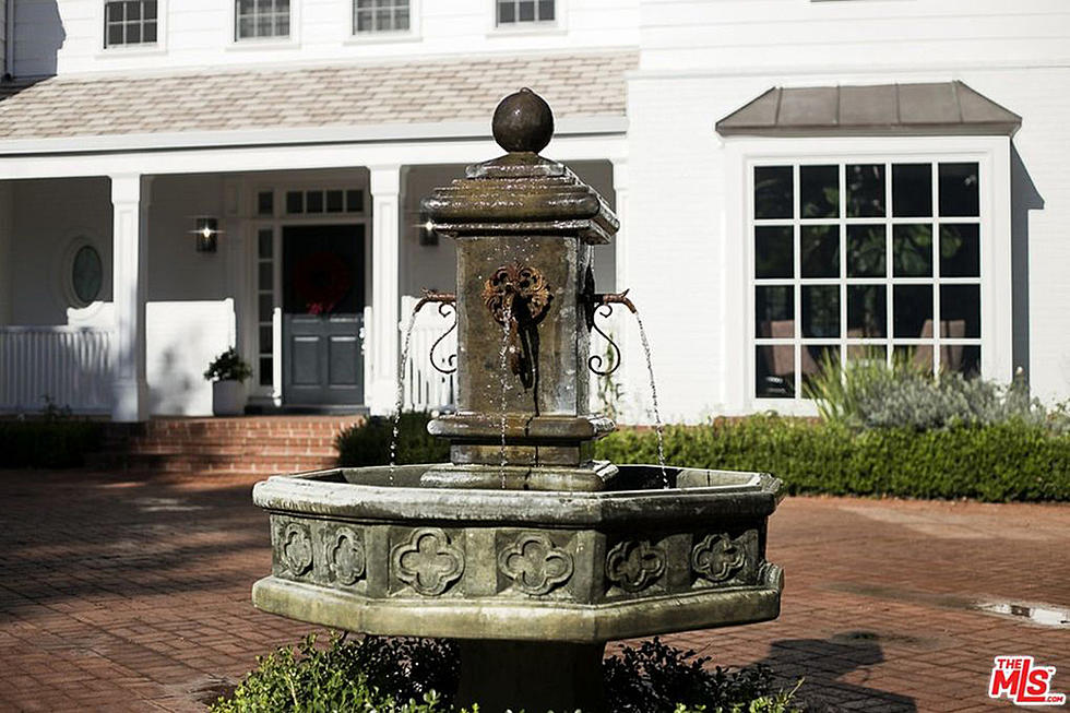 kelly clarkson los angeles mansion pictures