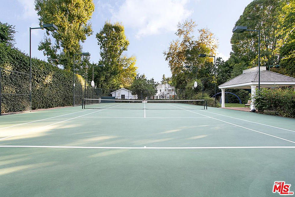 kelly clarkson los angeles mansion pictures