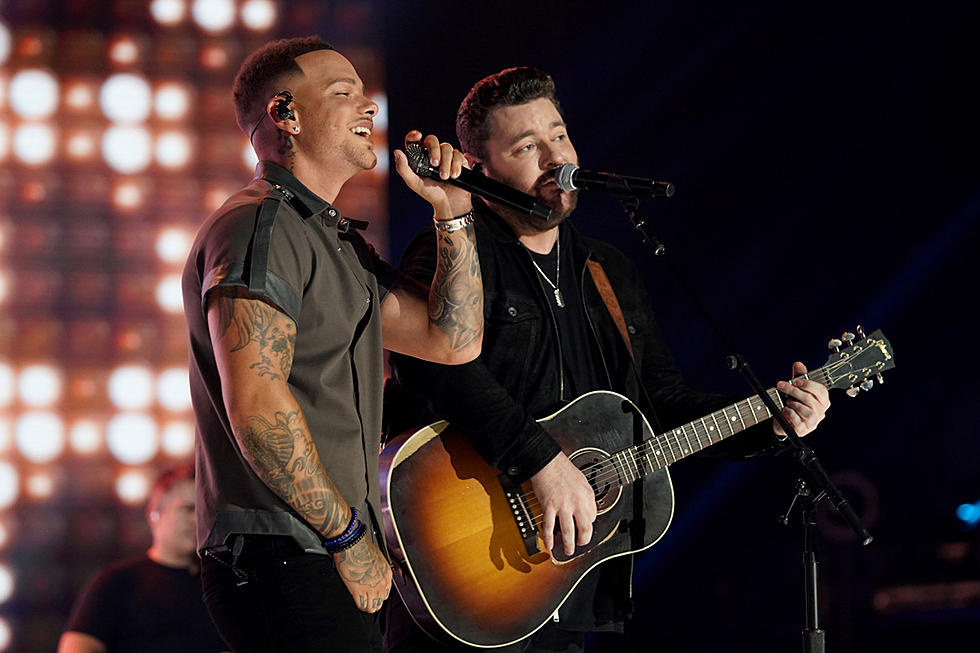 Chris Young Had No Idea Kane Brown Was Right Behind Him to Sing &#8216;Famous Friends&#8217; [Watch]