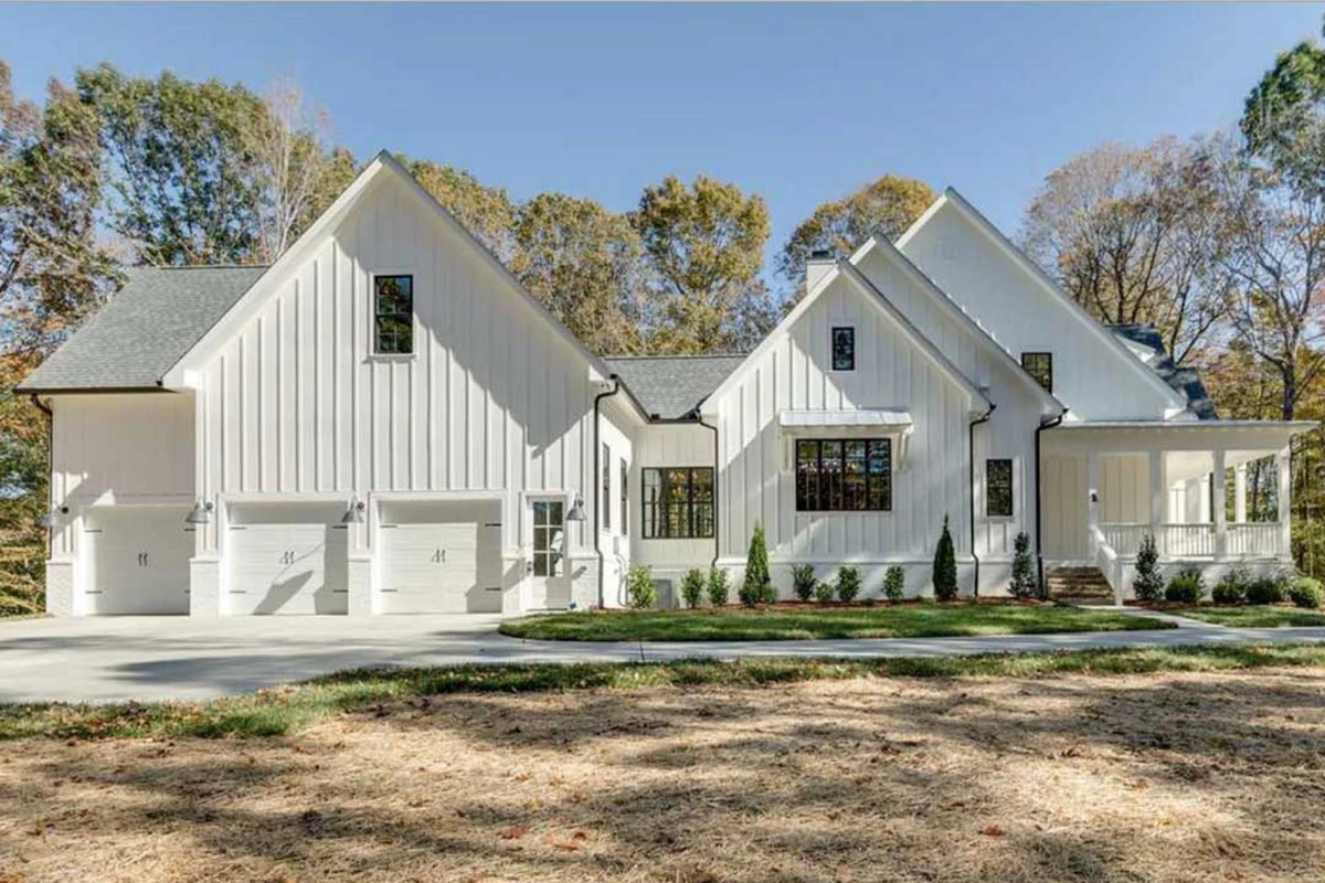 'Flip or Flop' Star Christina Haack Buys Gorgeous Nashville Home