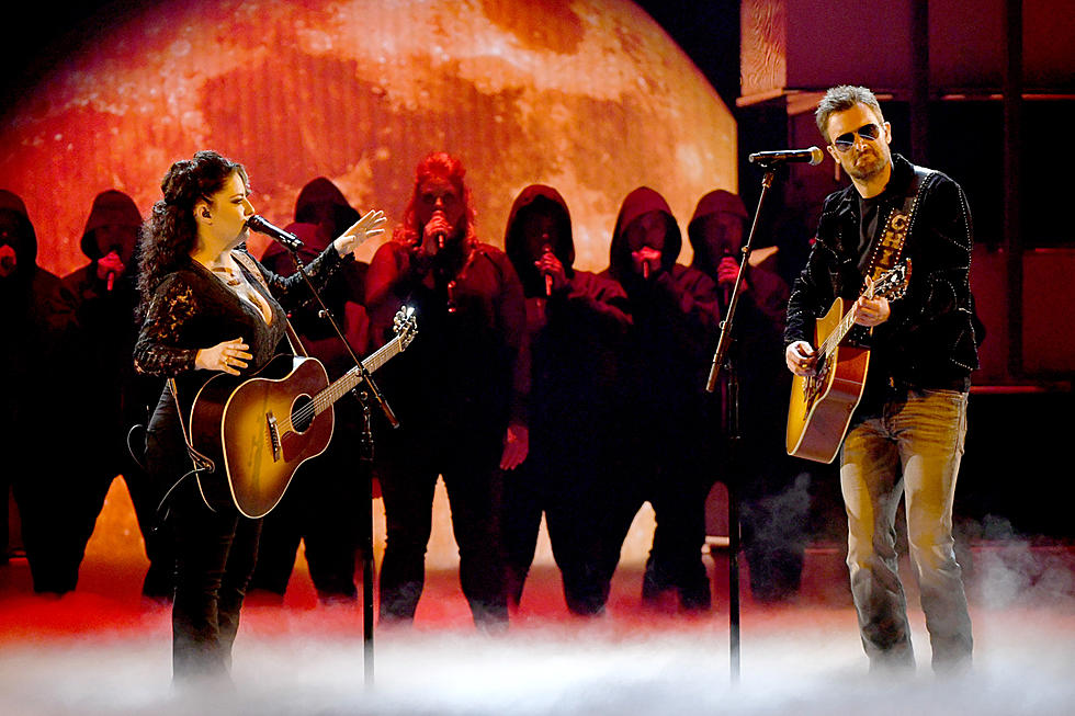 Eric Church Surprises Ashley McBryde Fans Live, Performs &#8216;Midnight Rider&#8217; Cover [Watch]