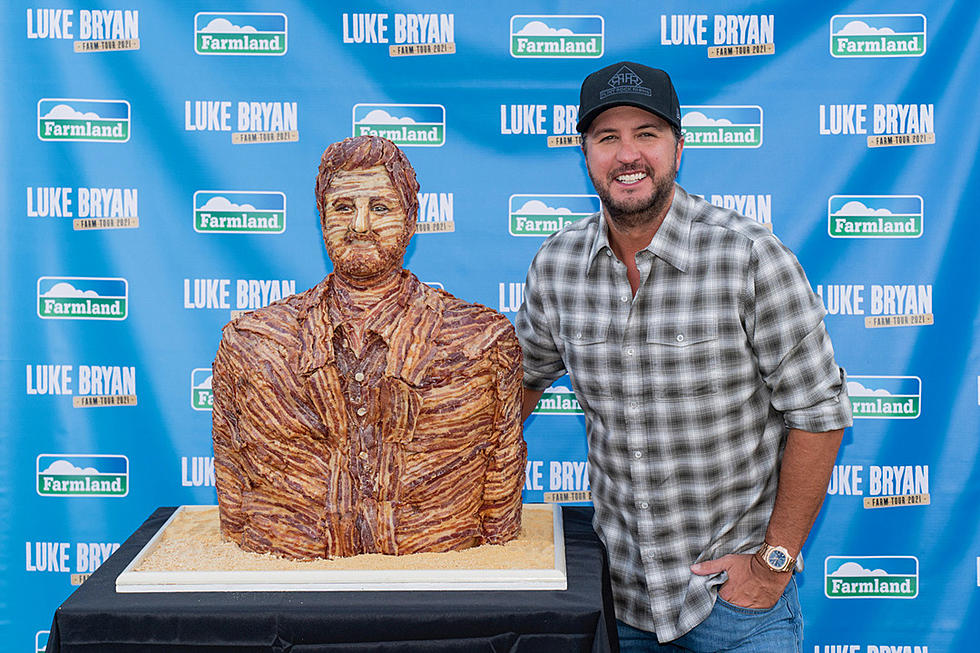 Luke Bryan Gets a Luke Bryan Statue Made of Bacon While on His Farm Tour