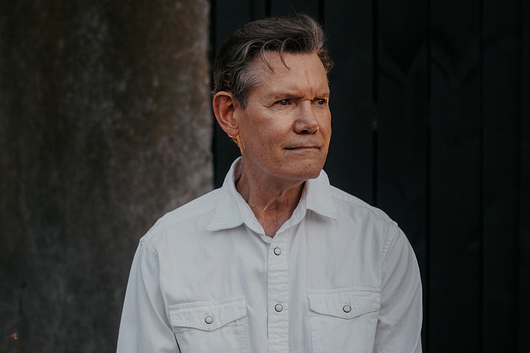 Randy Travis Named 2021 CMT Artist of a Lifetime