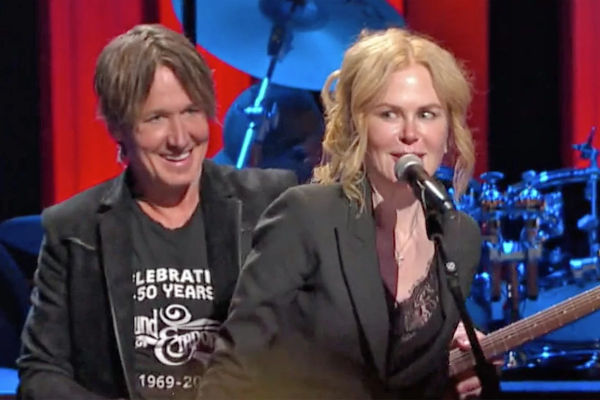 Surprise! Keith Urban Brings Nicole Kidman to the Grand Ole Opry Stage