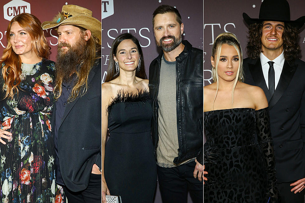 2021 CMT Artists of the Year Red Carpet: See Country’s Best Dressed [Pictures]