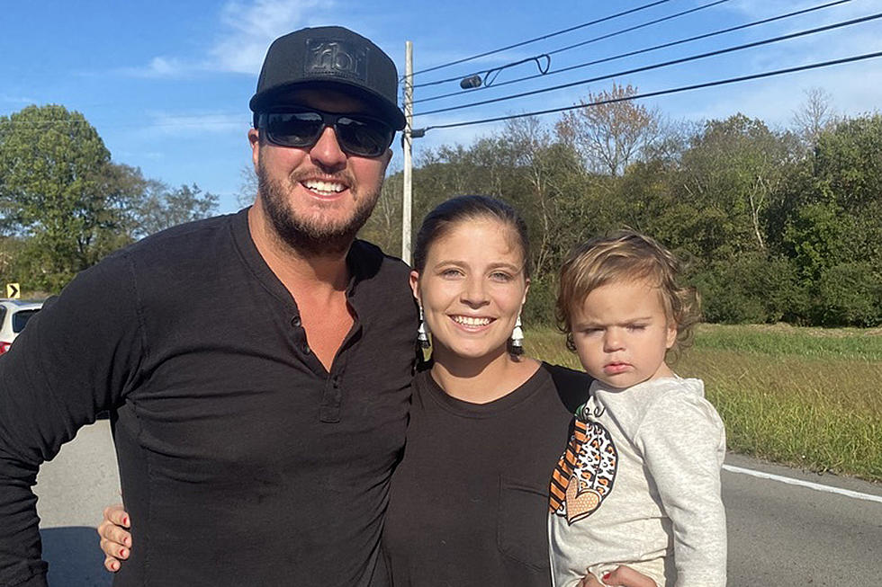 Luke Bryan Rescues a Single Mom Stranded on a Dangerous Tennessee Road [Watch]