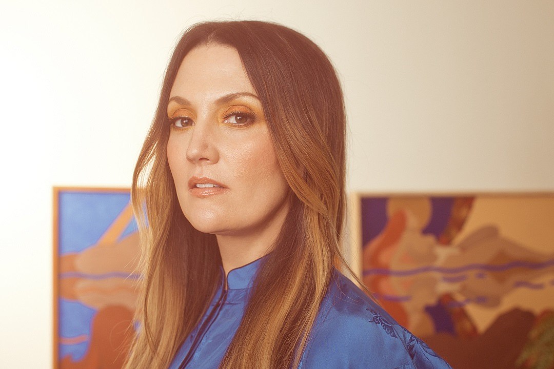 Interview: Natalie Hemby Lives Her '90s Teenage Dreams on New Album, 'Pins  and Needles'