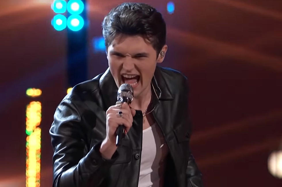 &#8216;The Voice': Team Blake&#8217;s Peedy Chavis Rocks Out With a Creedence Clearwater Revival Hit