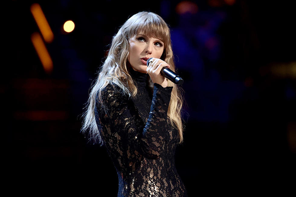 Taylor Swift Becomes the First Artist Ever to Hold All Top 10 Spots on the Billboard Hot 100