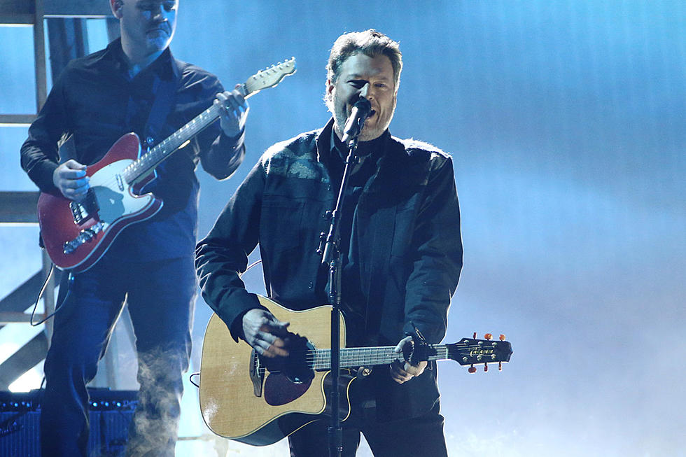Blake Shelton Brings ‘Come Back as a Country Boy’ to the 2021 CMA Awards
