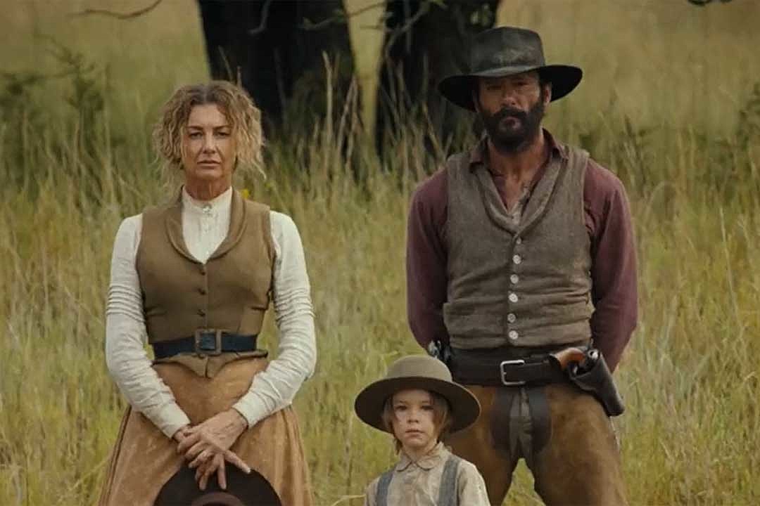 ‘1883’ Premiere Shows Fans a New Side of Tim McGraw + Faith Hill