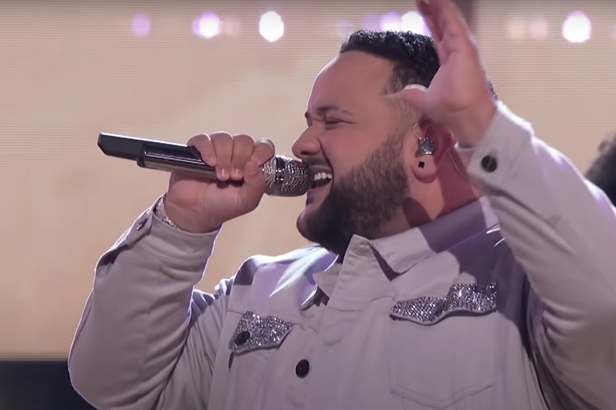 'The Voice': Kelly Clarkson Was Floored by Jeremy Rosado's Energy-Filled 'Freedom Was a Highway' [Watch] - Taste of Country