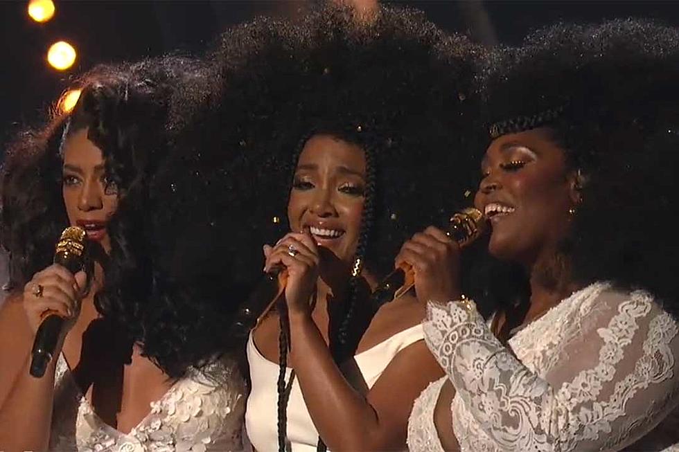 Mickey Guyton, Brittney Spencer + Madeline Edwards Deliver Empowering &#8216;Love My Hair&#8217; at 2021 CMA Awards