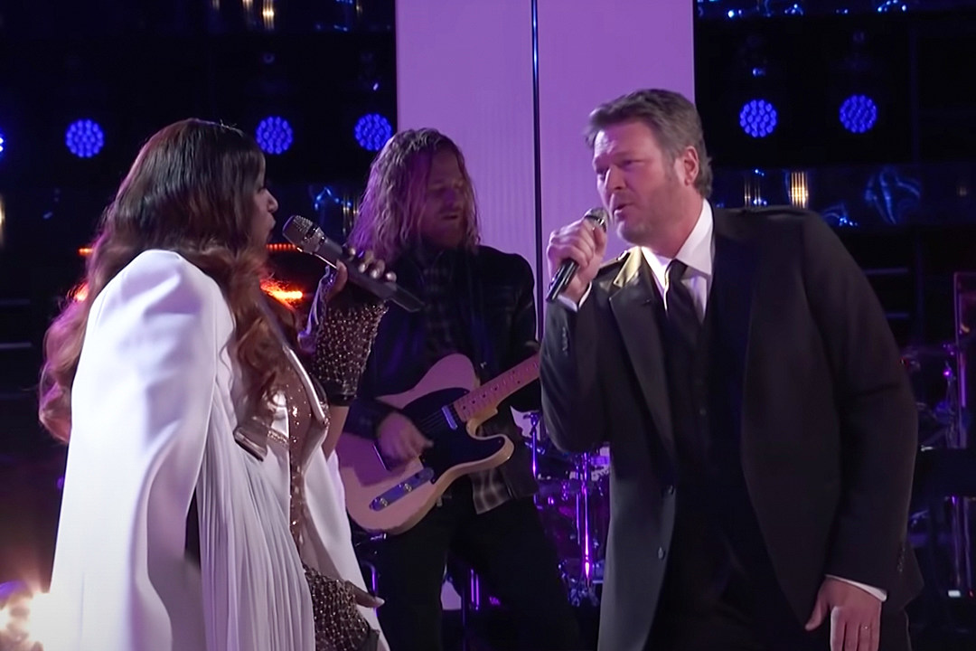 ‘The Voice’: Blake Shelton Shares the Stage With His Soul Singers