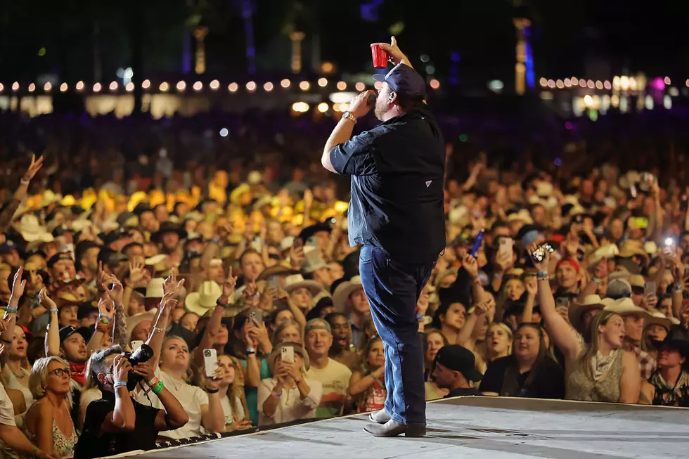 Win Tickets To See Luke Combs at Albertsons Stadium