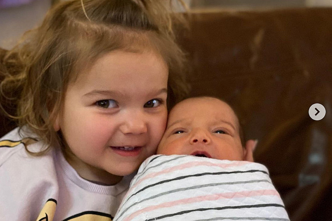 Kane Brown's Daughter is Embracing Her Role As a Big Sister
