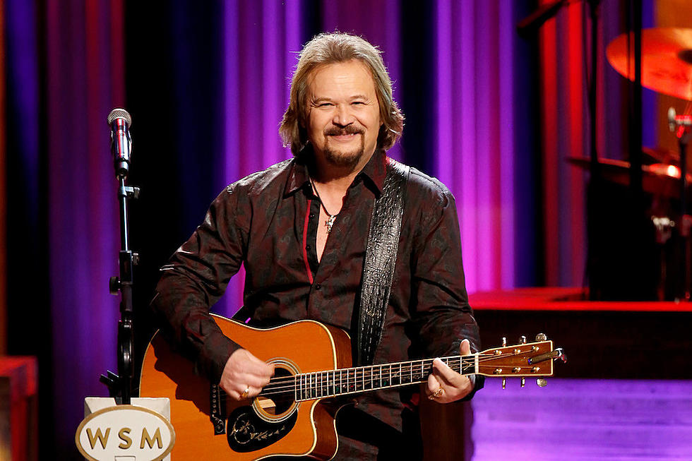 Travis Tritt Adds to His 2022 Calendar With ‘Set in Stone’ Tour Dates