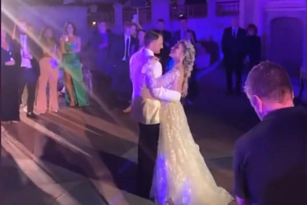 Reba McEntire&#8217;s Son, Shelby Blackstock Is Married — See Pics From His Fairytale Disney Wedding