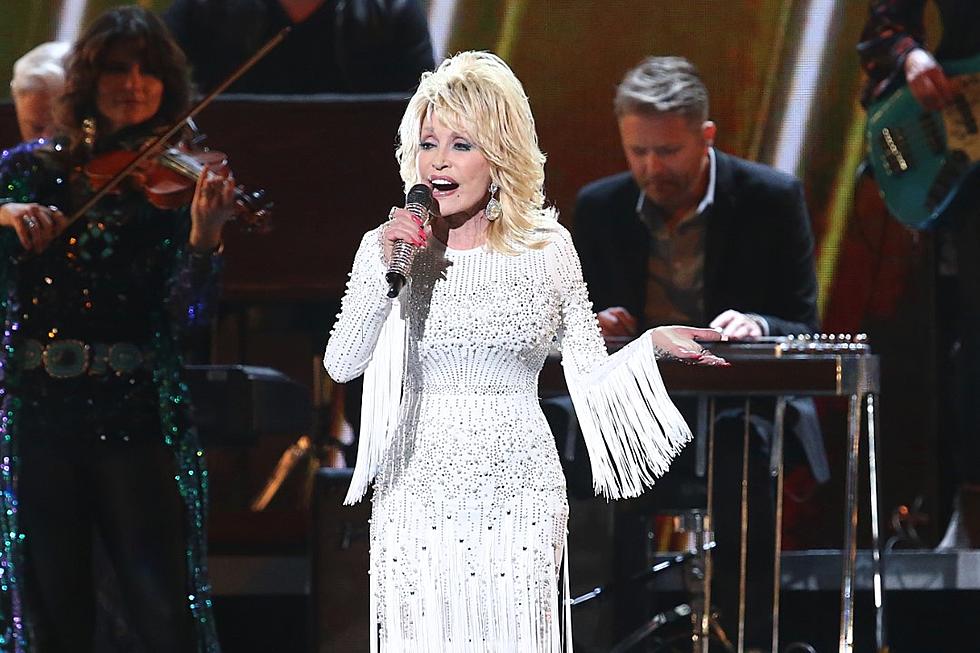 Dolly Parton Leads a Star-Filled Cast for NBC’s ‘Dolly Parton’s Mountain Magic Christmas’