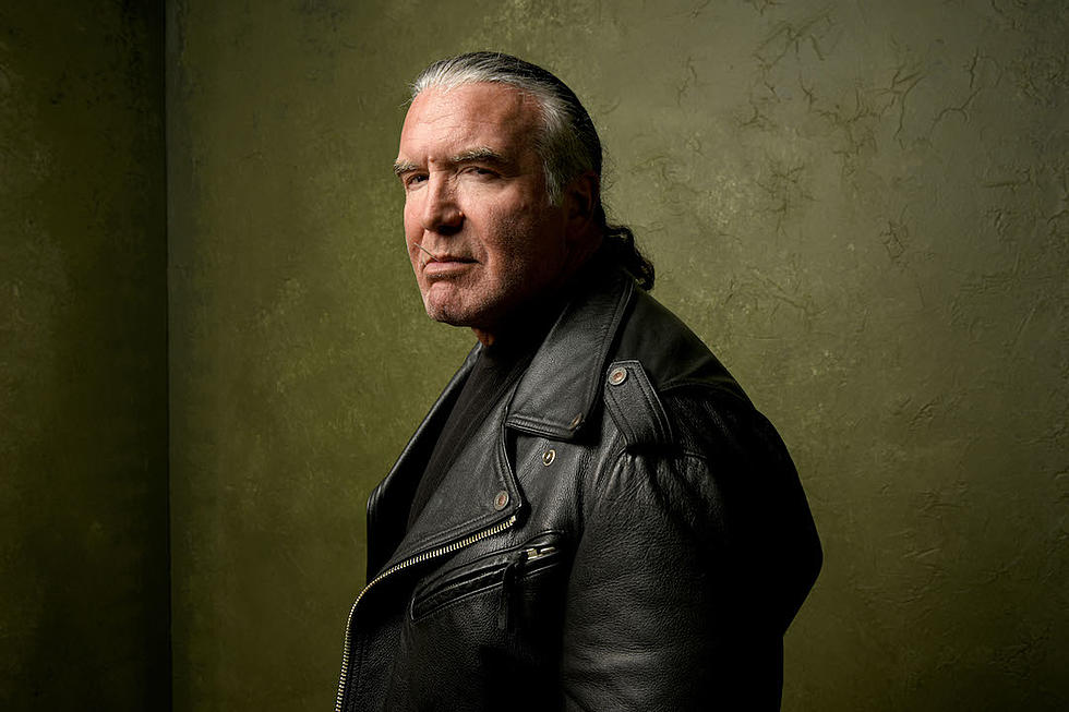 Wrestler Scott Hall on Life Support After Hip Surgery and Three Heart Attacks