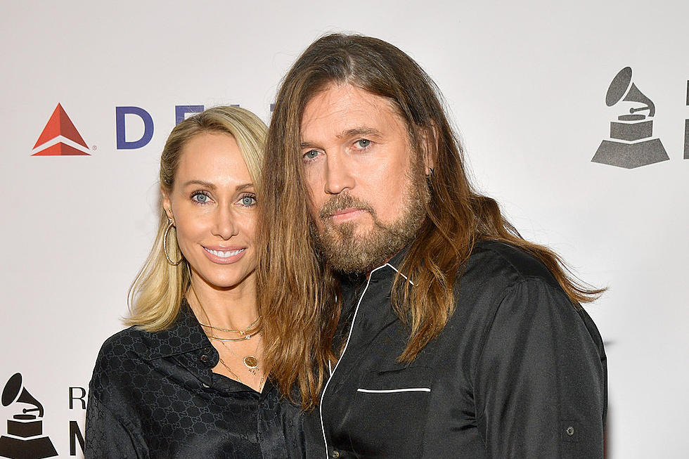 Billy Ray Cyrus' Wife, Tish Cyrus, Files for Divorce