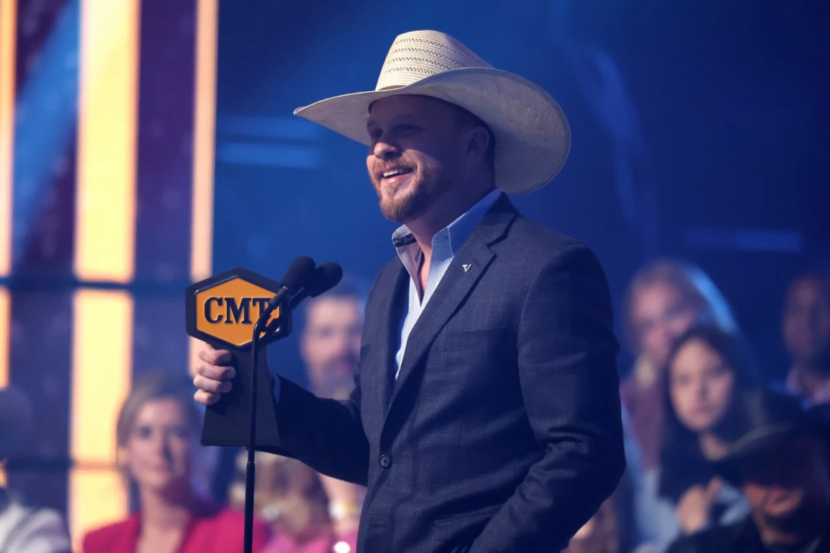 Cody Johnson Wins Male Video of the Year at the 2022 CMT Awards