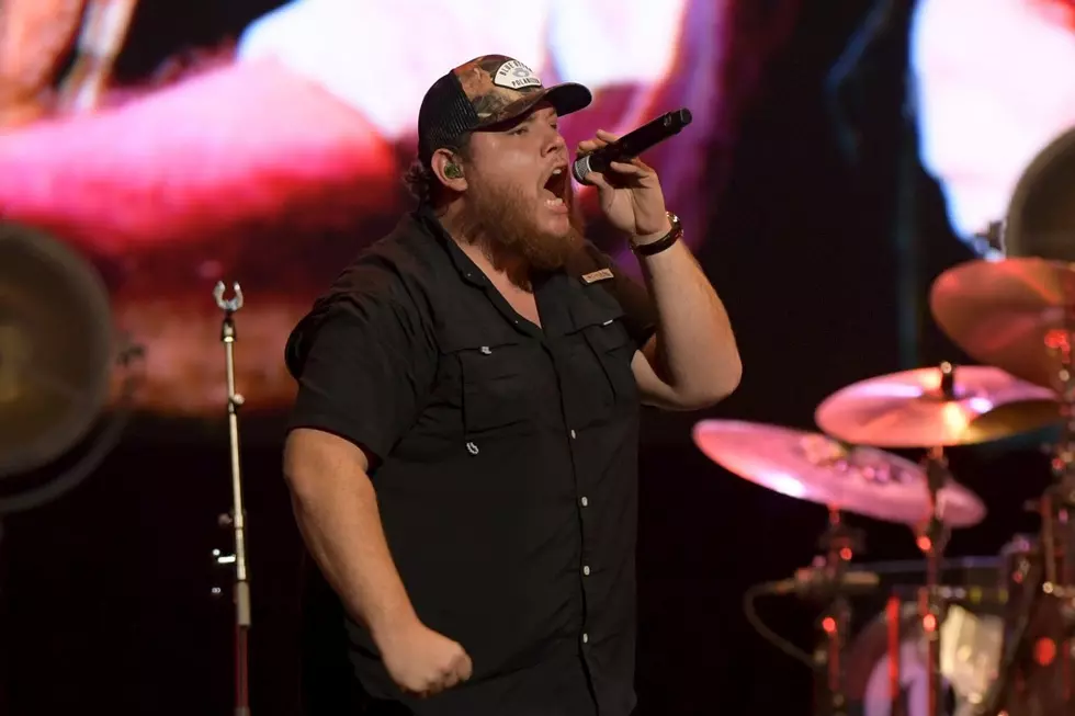 Luke Combs Plots 2022 Middle of Somewhere Tour Dates