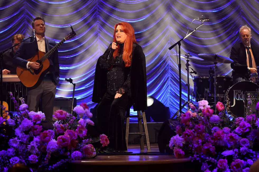 Wynonna Judd Sings &#8216;Love Can Build a Bridge&#8217; in Remembrance of Naomi Judd [Watch]