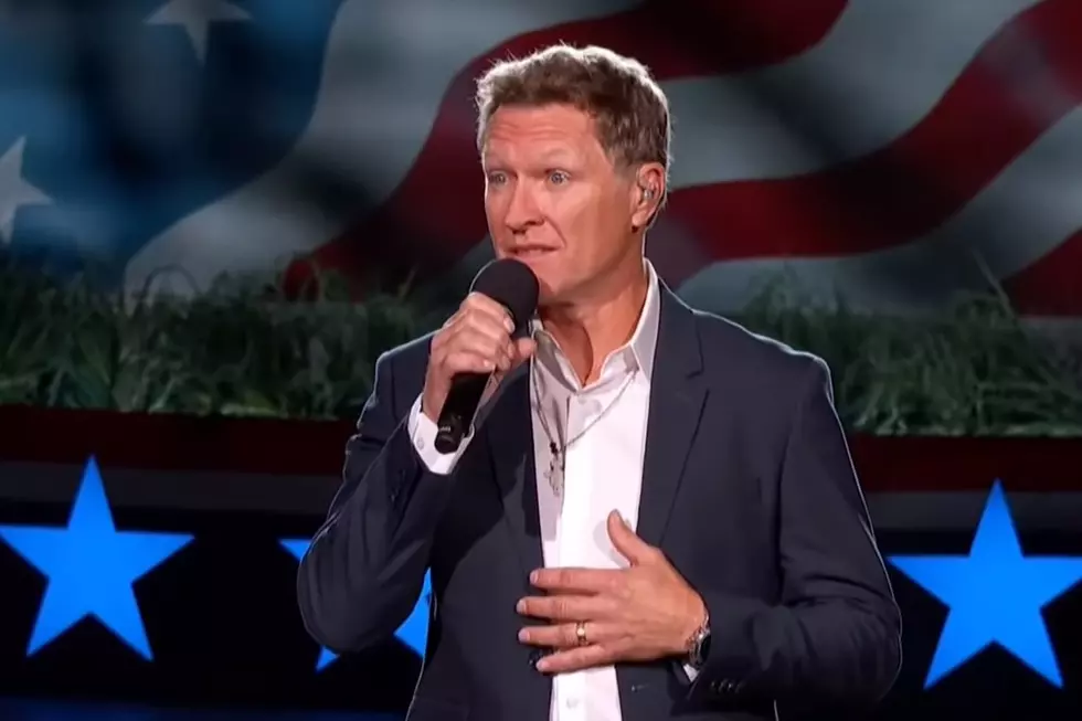 Craig Morgan Honors Fallen Veterans at Memorial Day Concert 