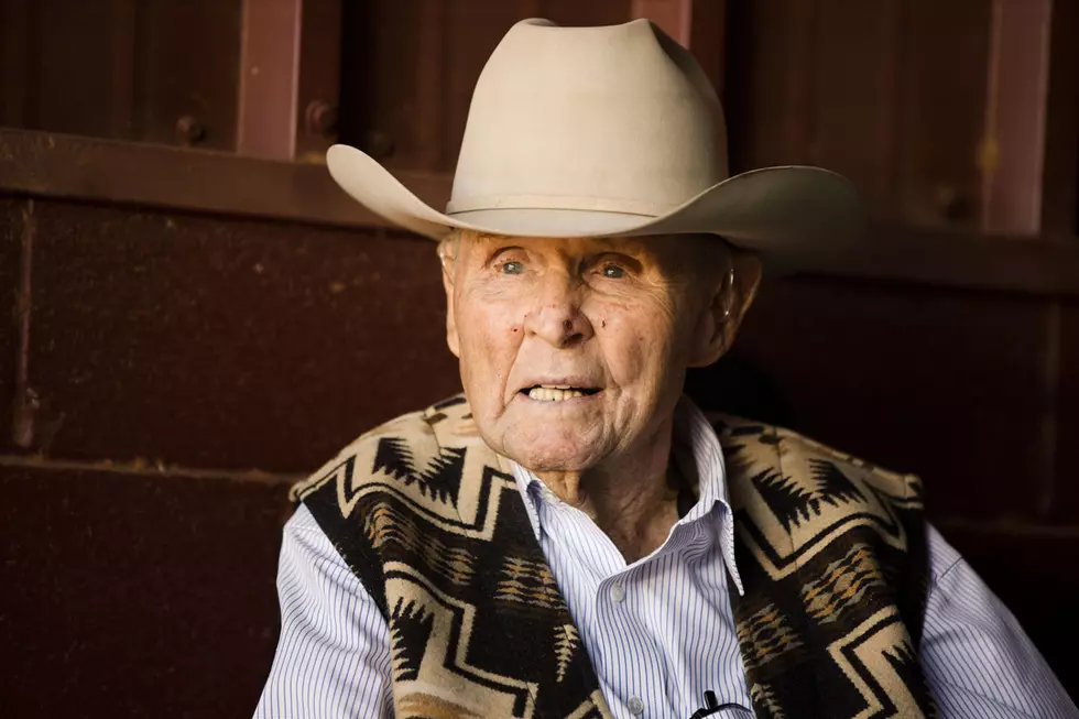 &#8216;Yellowstone&#8217; Cowboy Buster Welch Dies — Texas Cowboy Hall of Famer Was 94