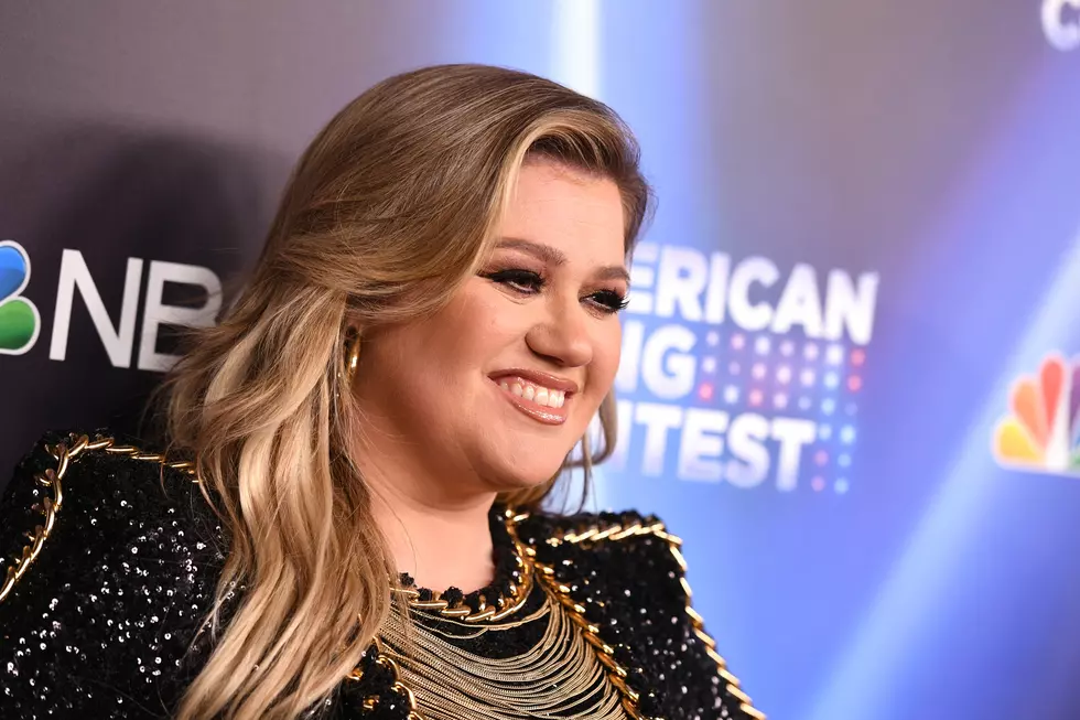 Kelly Clarkson Reveals Tracks for Upcoming ‘Kellyoke’ Covers EP