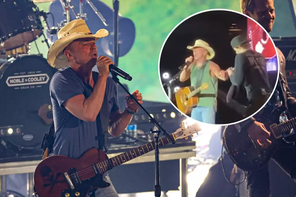 Not Even a Bloody Finger Could Stop Kenny Chesney&#8217;s Show [Watch]