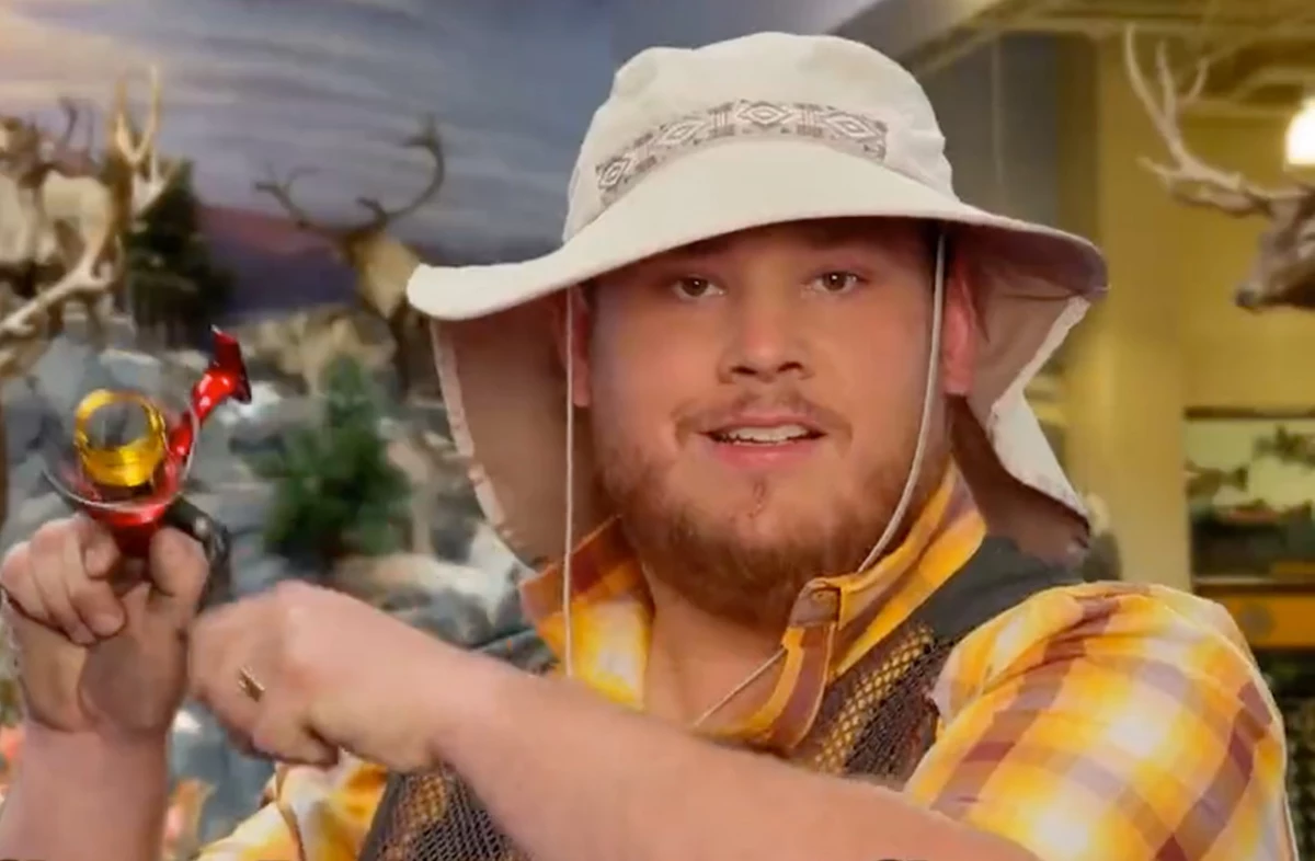 Watch: Luke Combs Spoofs Bad Fisherman During Jimmy Kimmel Sketch