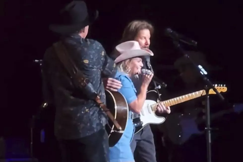 Brooks & Dunn Pull Miranda Lambert Onstage — a Surprise to Her!