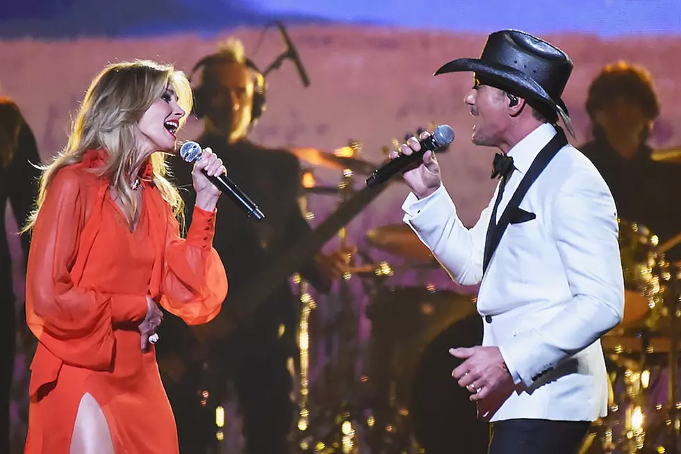 problem undersøgelse krone What Almost Ruined Tim McGraw, Faith Hill's 'It's Your Love' Vid