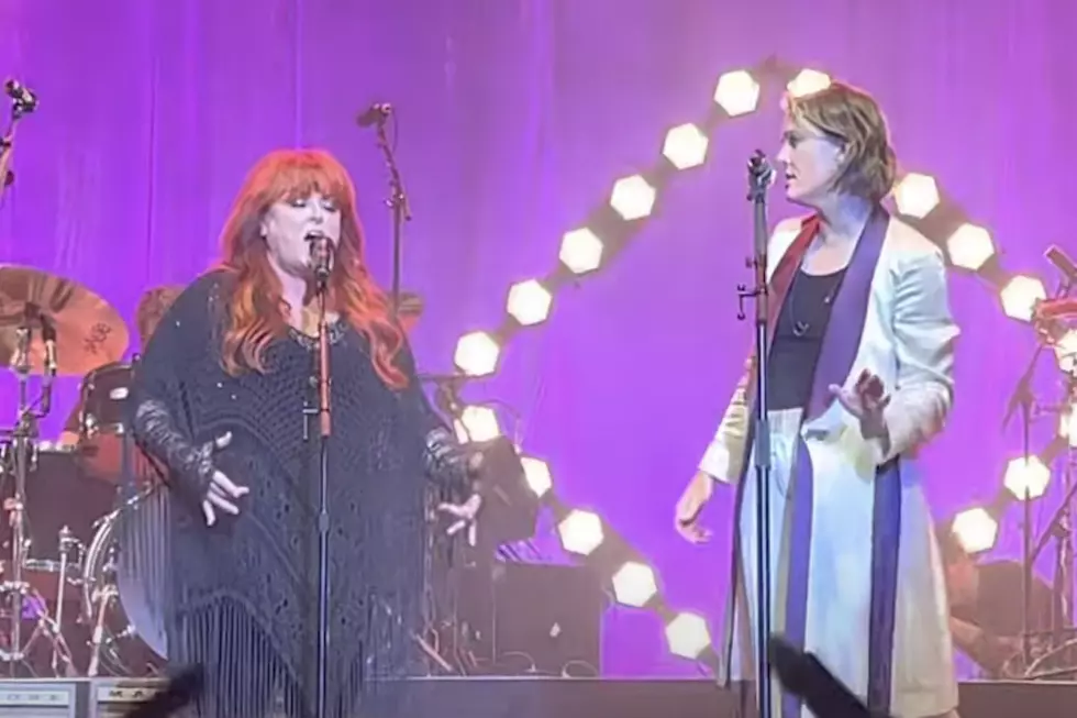 Wynonna Judd Joins Brandi Carlile for Emotional Performances of &#8216;Love Is Alive&#8217; and &#8216;Girls Night Out&#8217; in Nashville [Watch]