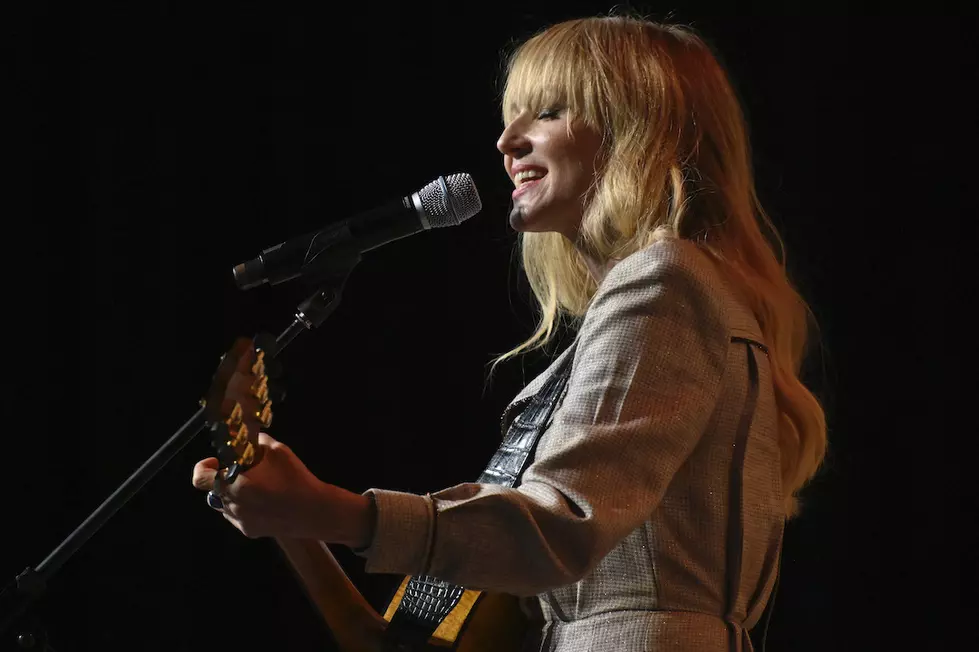 Jewel's Tour Bus Catches Fire in a Parking Lot During a Day Off