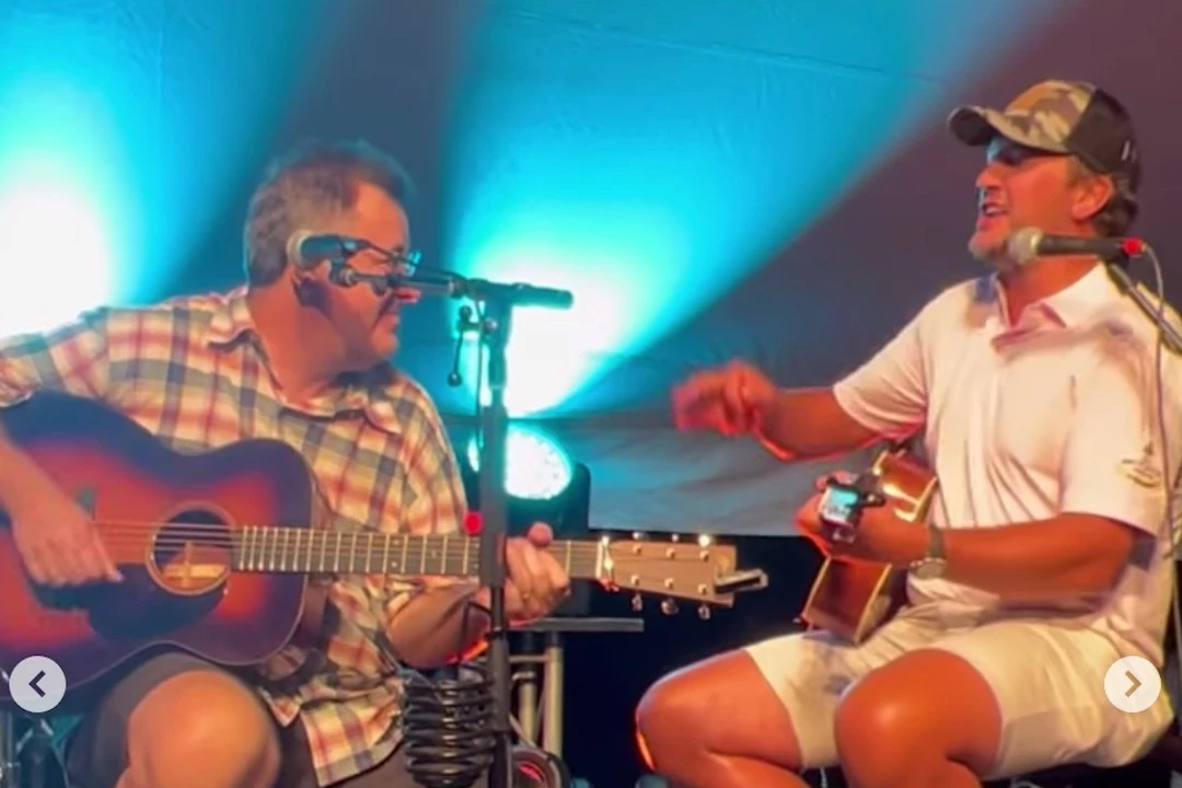 Luke Bryan, Vince Gill Share a Stage for an Epic Jam Session