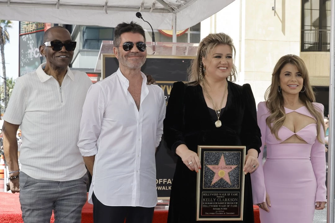 Paula Abdul Attends Kelly Clarkson's Walk of Fame Induction