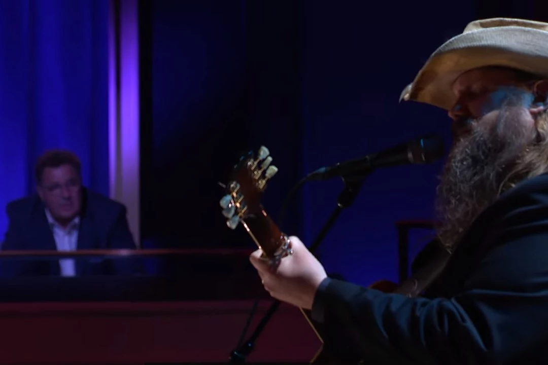 Chris Stapleton Tributes Vince Gill With Stunning Cover