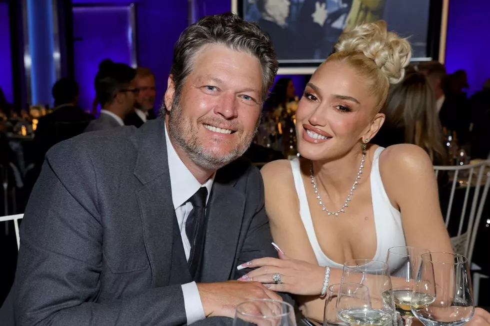 Blake Shelton Marks Gwen Stefani's Birthday With Adorable Photo 