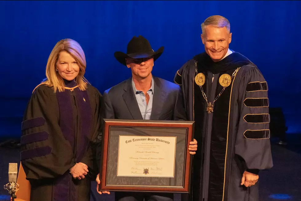 Kenny Chesney&#8217;s Alma Mater Awards Him An Honorary Doctorate: &#8216;Felt So Great to Be Back&#8217;