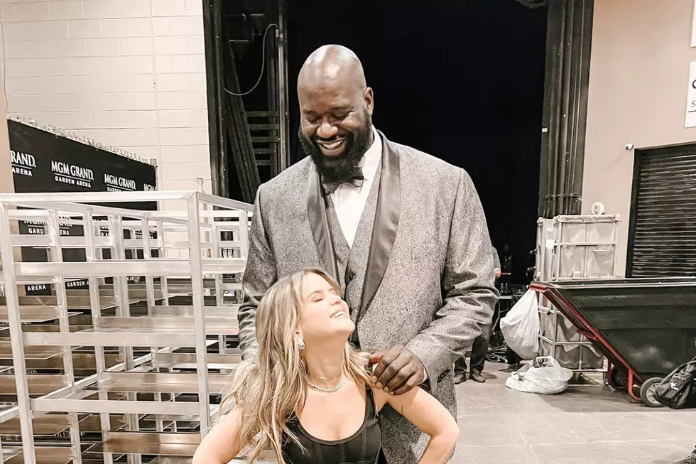 Maren Morris Rocks a Hilarious Height Difference While Posing With &#8216;Tall Guy&#8217; Shaquille O&#8217;Neal [Photo]