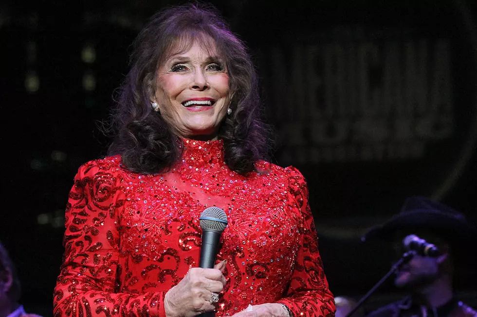 George Strait, Wynonna Judd + More to Perform at Loretta Lynn’s Public Memorial Service