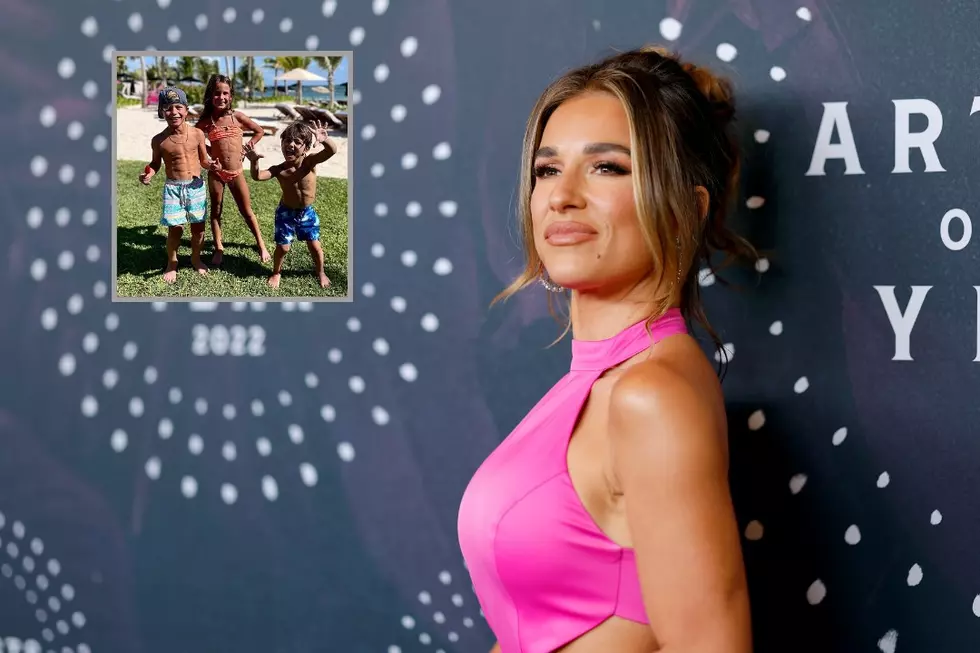 Jessie James Decker Addresses Criticism on Family Vacation Photos