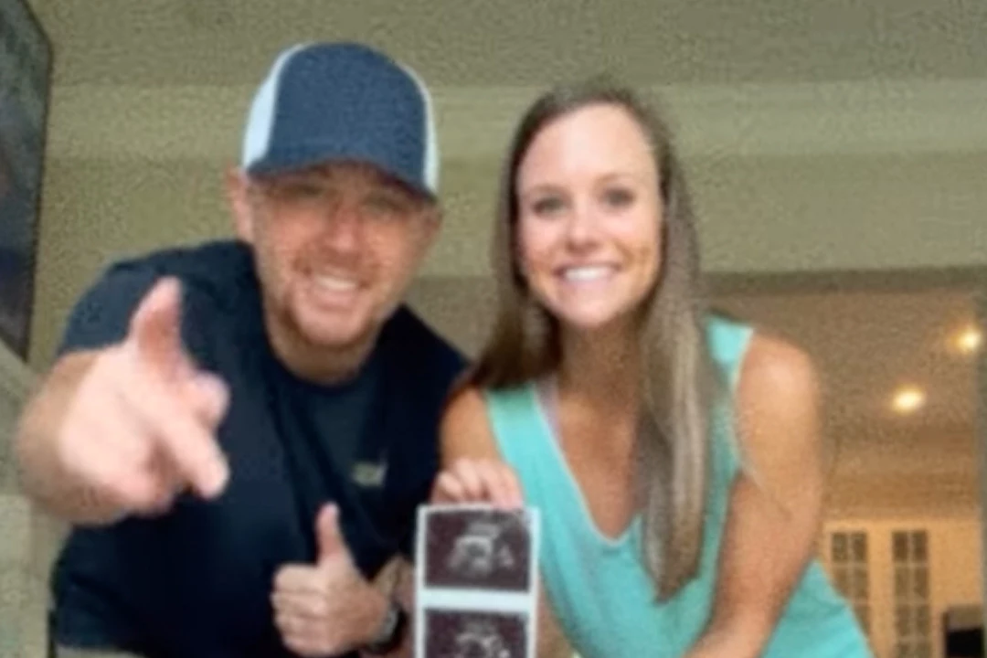 Scotty McCreery Spends NFL Sunday With His Brand-New Baby Boy