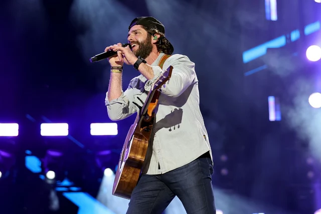 Thomas Rhett Notches 20th No. 1 in 10 Years With 'Half of Me'